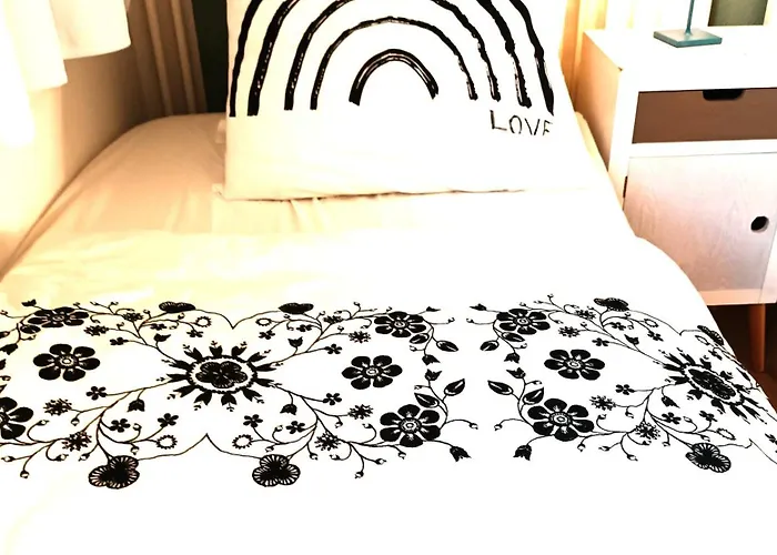 Bright & Calm Grand -la Paris- Near Metro